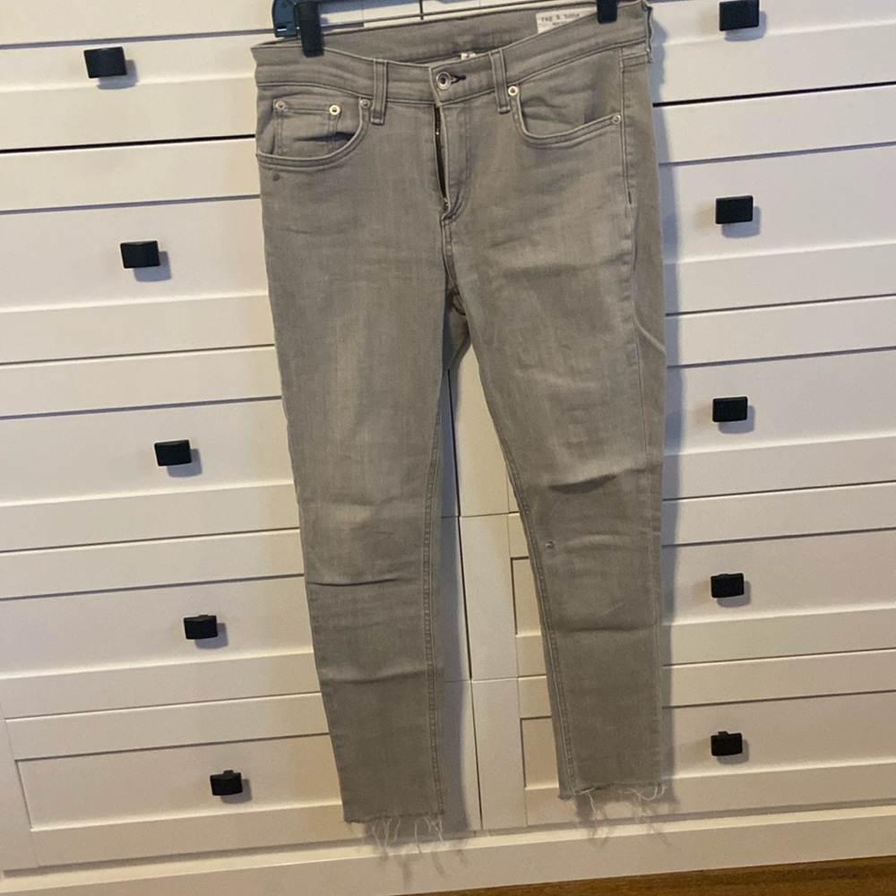 Rag & Bone gray skinny ankle jean excellent cond size 29